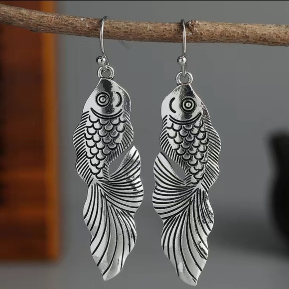 Vintage Style Bohemian Fish Shaped Drop Earrings Silver Plated| Holiday Gift - Picture 3 of 6